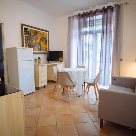 Vista Sul Castello Lägenhet